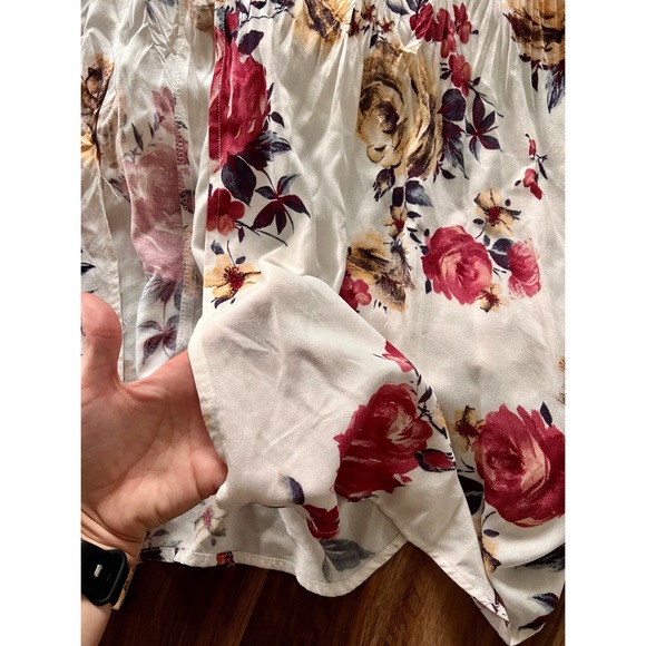 🔴SOLD🔴As U Wish white floral maxi dress - Picture 6 of 10